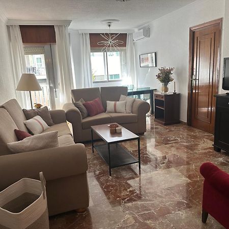 Amplio Y Luminoso Apartamento En El Centro De Granada Bagian luar foto