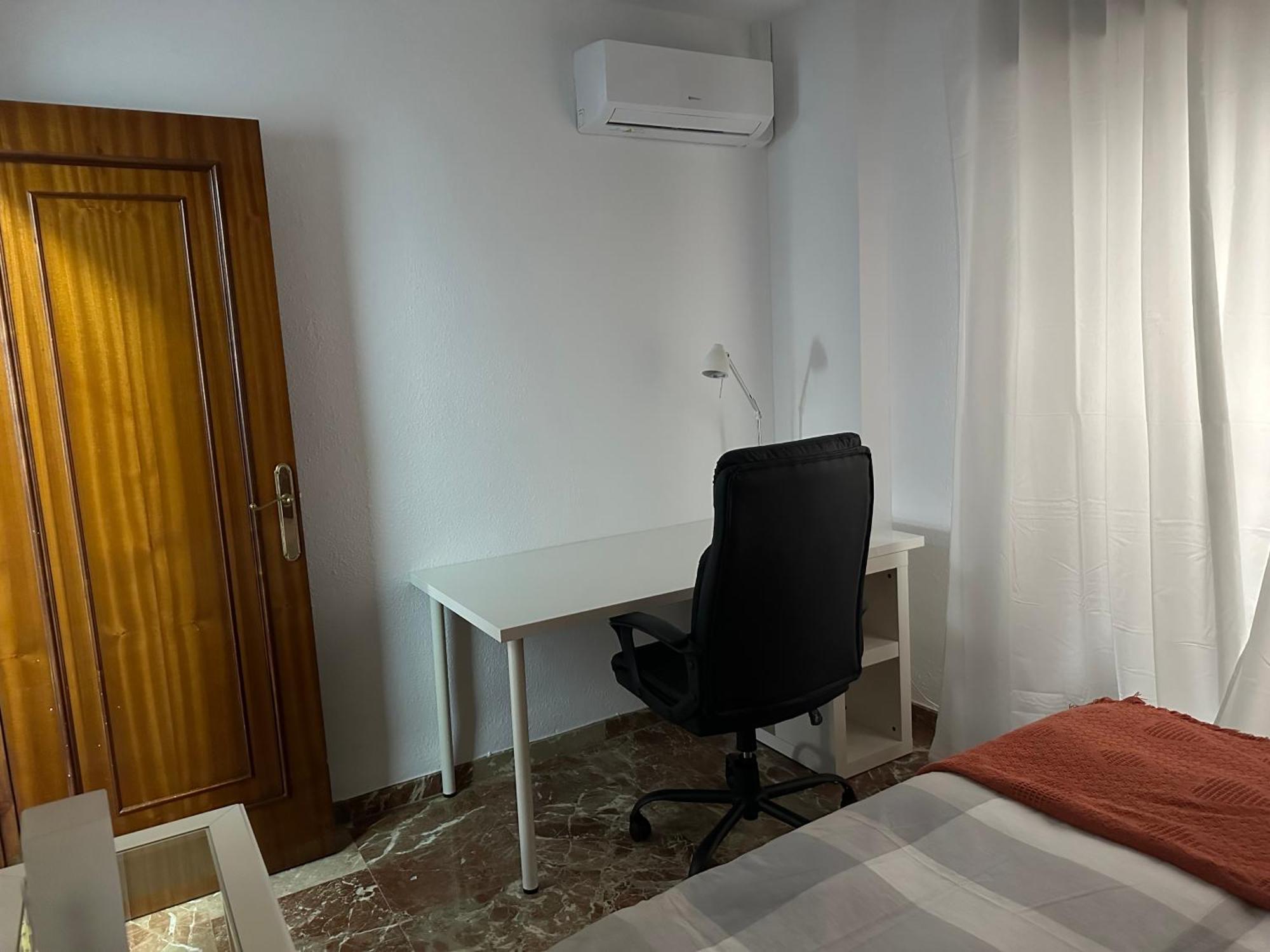 Amplio Y Luminoso Apartamento En El Centro De Granada Bagian luar foto